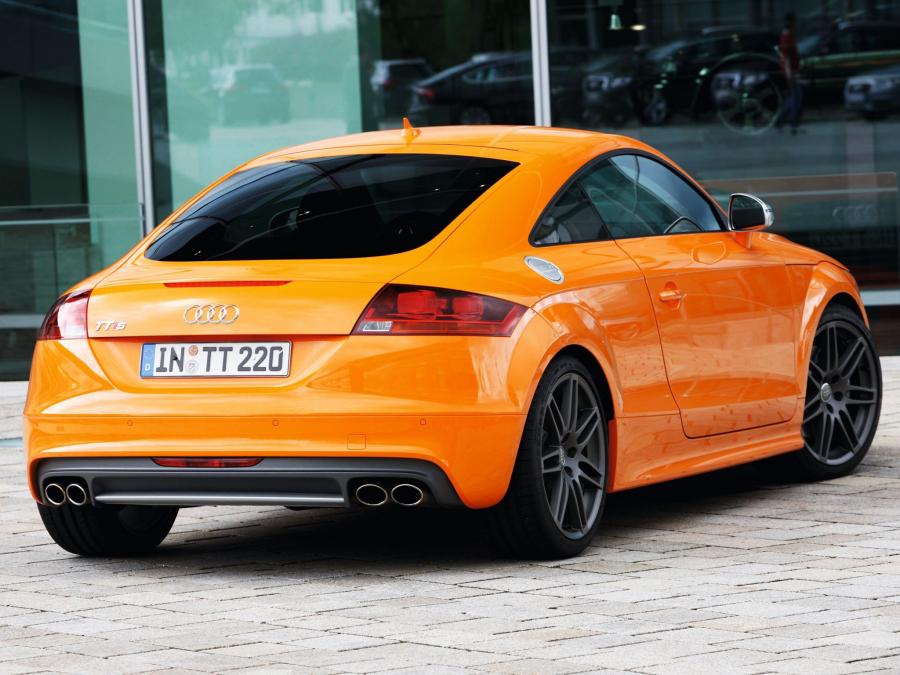  Audi TTS Coupe (8J) 2010 года  (WW) (фото 2 из 3)